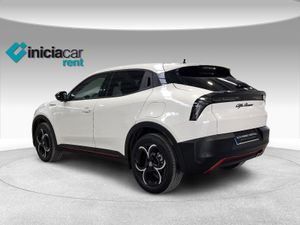 Alfa Romeo Junior Ibrida Speciale 100kW (136CV)  - Foto 8