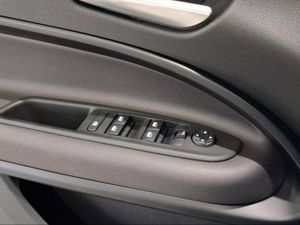 Alfa Romeo Junior Ibrida Speciale 100kW (136CV)  - Foto 22