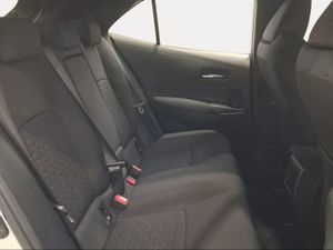 Toyota Corolla 1.8 125H ACTIVE TECH E-CVT  - Foto 8