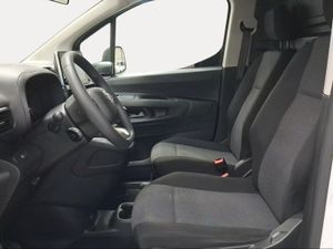 Toyota Proace City Van GX Plus 1.5D 100CV TM 1000KG   - Foto 13