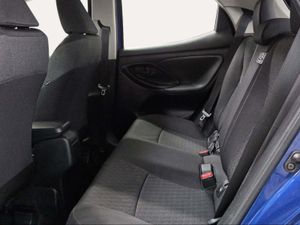 Toyota Yaris 1.5 120H Active Tech  - Foto 13
