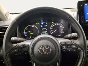 Toyota Yaris 1.5 120H Active Plus  - Foto 14