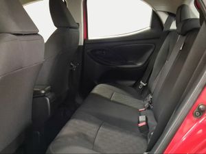 Toyota Yaris 1.5 120H Active Plus  - Foto 12