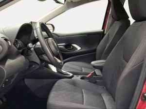 Toyota Yaris 1.5 120H Active Plus  - Foto 13