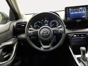 Toyota Yaris 1.5 120H Active Tech  - Foto 10