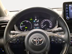 Toyota Yaris 1.5 120H Active Tech  - Foto 14