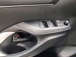 Toyota Yaris 1.5 120H Active Tech  - Foto 23