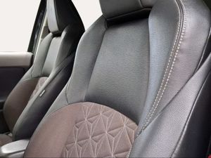 Toyota Yaris Cross 1.5 120H Style  - Foto 23