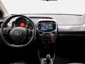 Toyota Aygo 1.0 70 x-play  - Foto 9