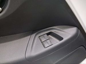 Toyota Aygo 1.0 70 x-play  - Foto 23