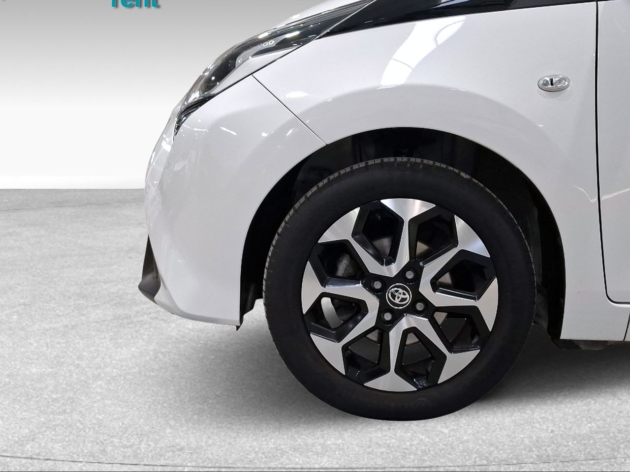 Toyota Aygo 1.0 70 x-play  - Foto 17