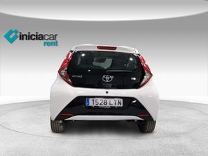 Toyota Aygo 1.0 70 x-play  - Foto 5