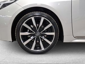 Toyota Corolla 140H Style Edition Touring Sport  - Foto 17
