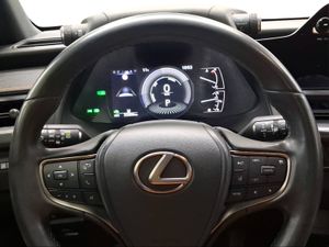 Lexus UX 2.0 250h Business  - Foto 16