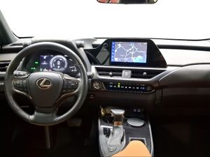 Lexus UX 2.0 250h Business  - Foto 9