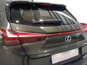 Lexus UX 2.0 250h Business  - Foto 14
