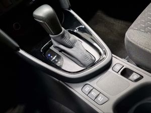 Toyota Yaris 1.5 120H Active Plus  - Foto 23