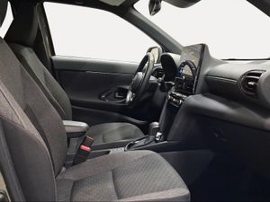 Toyota Yaris 1.5 120H Active Plus  - Foto 7