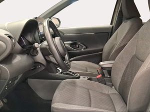 Toyota Yaris 1.5 120H Active Plus  - Foto 13