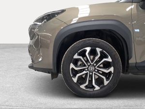 Toyota Yaris 1.5 120H Active Plus  - Foto 17