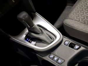 Toyota Yaris Cross 1.5 120H Active Tech Pack Confort  - Foto 22