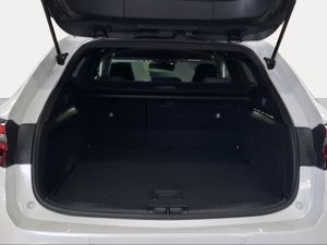 Toyota Corolla 200H Style Touring Sport  - Foto 11