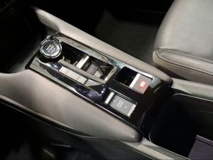 Alfa Romeo Junior Ibrida 100kW (136CV)  - Foto 18