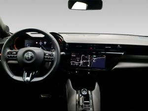 Alfa Romeo Junior Ibrida 100kW (136CV)  - Foto 9