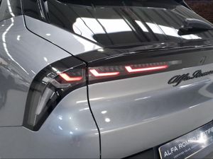 Alfa Romeo Junior Ibrida 100kW (136CV)  - Foto 16