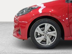 Toyota Yaris 1.5 120H Active Plus  - Foto 16