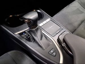 Lexus UX 2.0 250h Business  - Foto 15