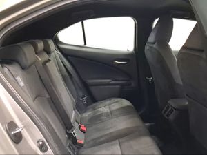 Lexus UX 2.0 250h Business  - Foto 8