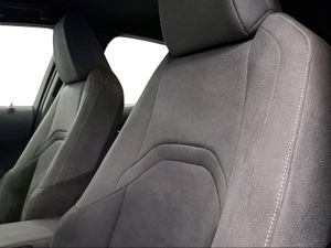 Lexus UX 2.0 250h Business  - Foto 16