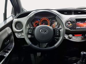 Toyota Yaris 1.3 100 Feel  - Foto 10