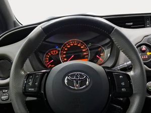Toyota Yaris 1.3 100 Feel  - Foto 14