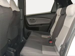 Toyota Yaris 1.3 100 Feel  - Foto 12