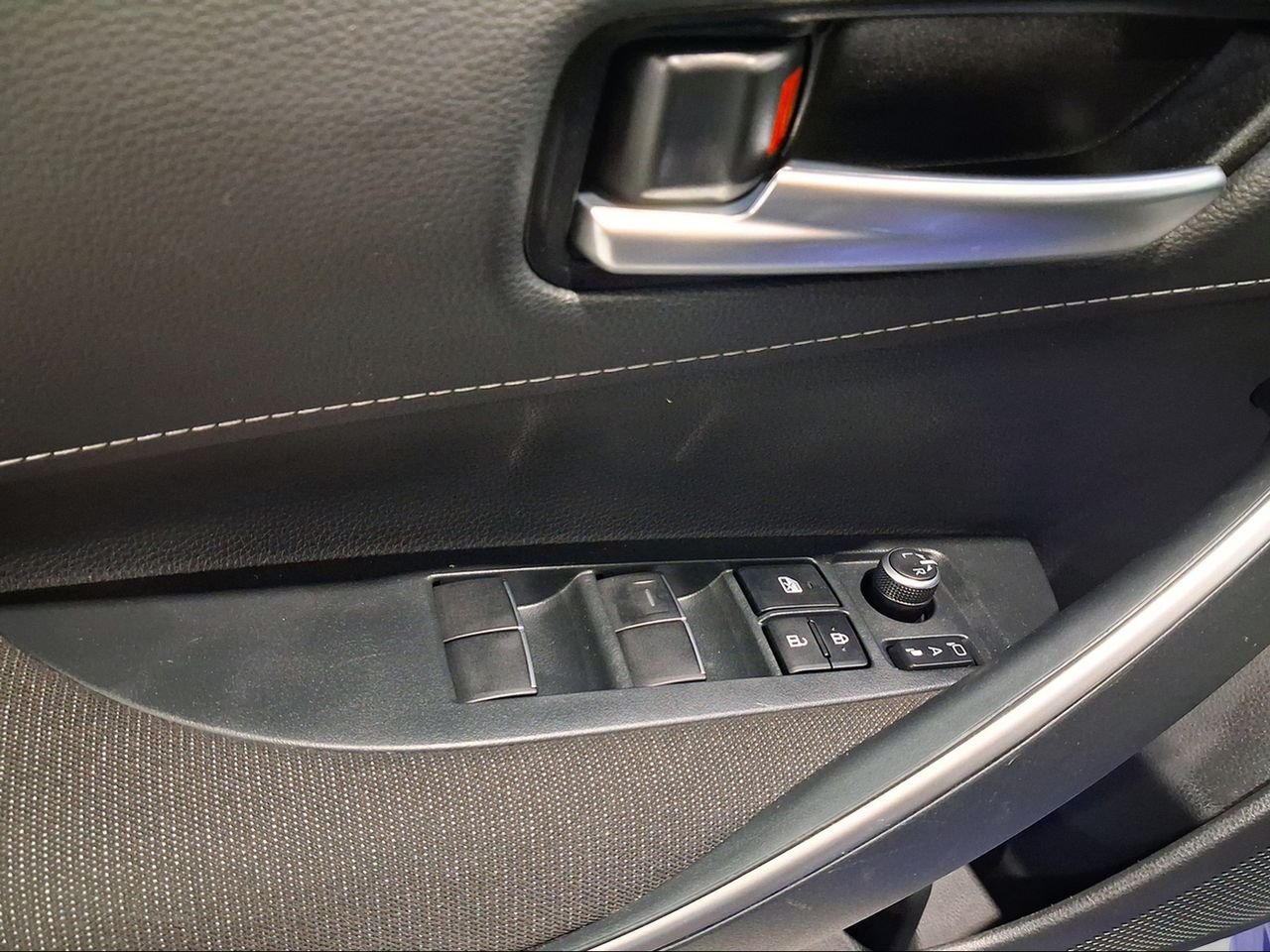 Toyota Corolla 140H Active Plus  - Foto 22