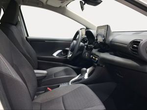 Toyota Yaris 1.5 120H Business Plus  - Foto 7