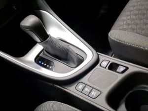 Toyota Yaris 1.5 120H Business Plus  - Foto 23