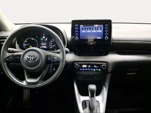 Toyota Yaris 1.5 120H Business Plus  - Foto 9