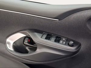 Toyota Yaris 1.5 120H Active Plus  - Foto 24