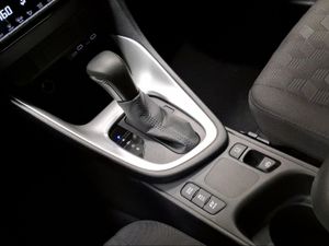 Toyota Yaris 1.5 120H Active Plus  - Foto 22