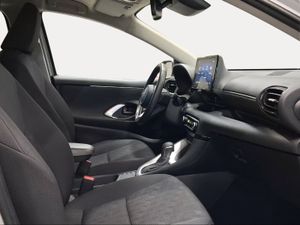 Toyota Yaris 1.5 120H Active Plus  - Foto 7