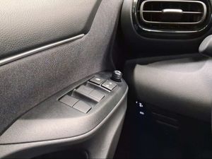 Toyota Yaris 1.5 120H Active Plus  - Foto 23