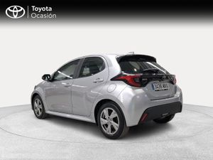 Toyota Yaris 1.5 120H Active Plus  - Foto 3
