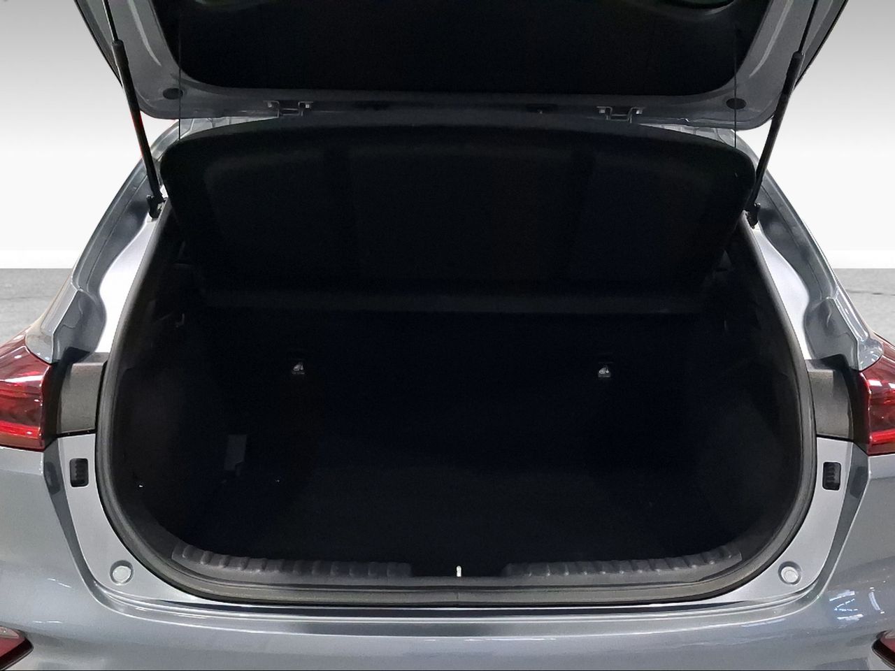 Kia XCeed 1.6 MHEV iMT Emotion 100kW (136CV)  - Foto 11