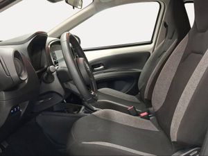 Toyota Aygo X Cross 1.0 VVT-I 72CV Play  - Foto 13
