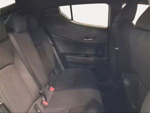 Toyota C-HR 1.8 125H Advance  - Foto 8