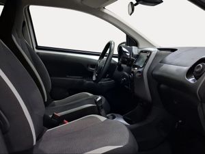 Toyota Aygo 1.0 70 x-play  - Foto 7