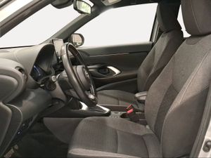 Toyota Yaris Cross 1.5 120H Active Tech  - Foto 13